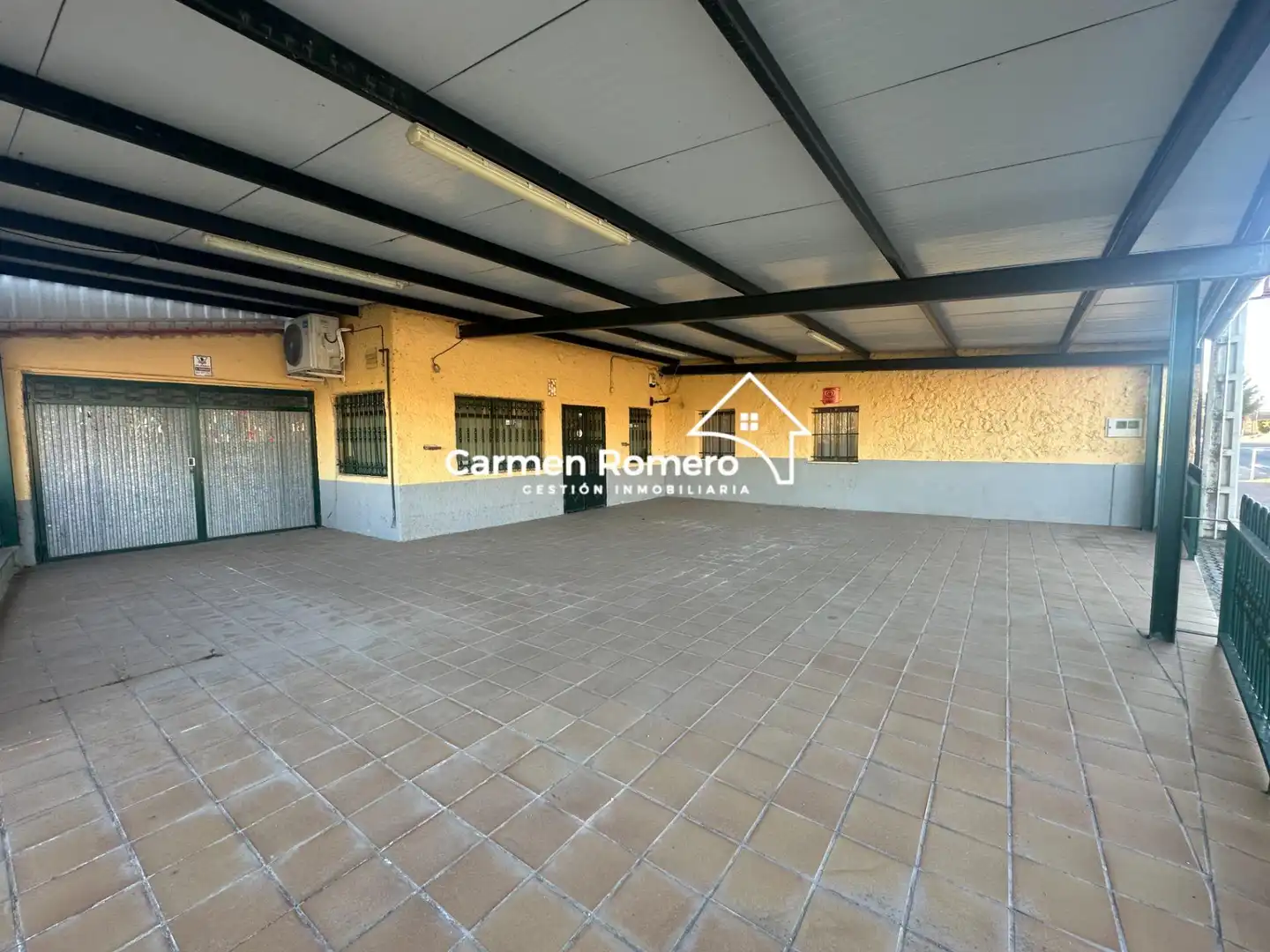 Vista exterior de Casa o xalet en venda en Valverdón amb Aire condicionat, Calefacció i Terrassa