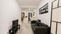 Living room of Flat to rent in  Madrid Capital  with Air Conditioner, Heating and Terrace
