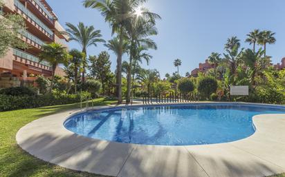 Jardí de Apartament en venda en Estepona amb Aire condicionat, Terrassa i Traster