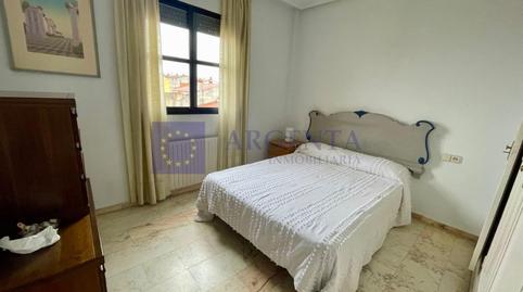 Foto 2 de Apartamento de alquiler en Casco Antiguo, Cáceres Capital