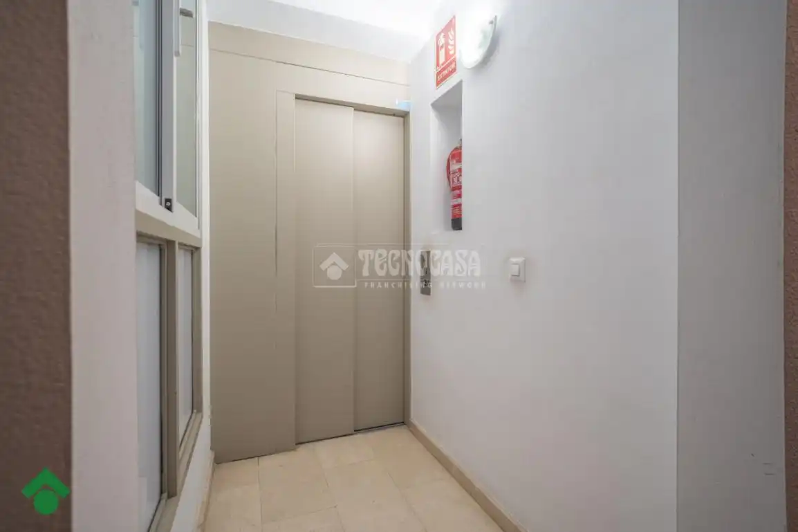 Flat for sale in Córdoba  with Air Conditioner and Balcony