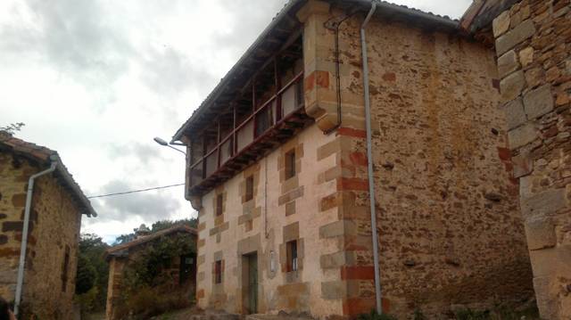 Casa-chalet en Venta en Valle de Manzanedo