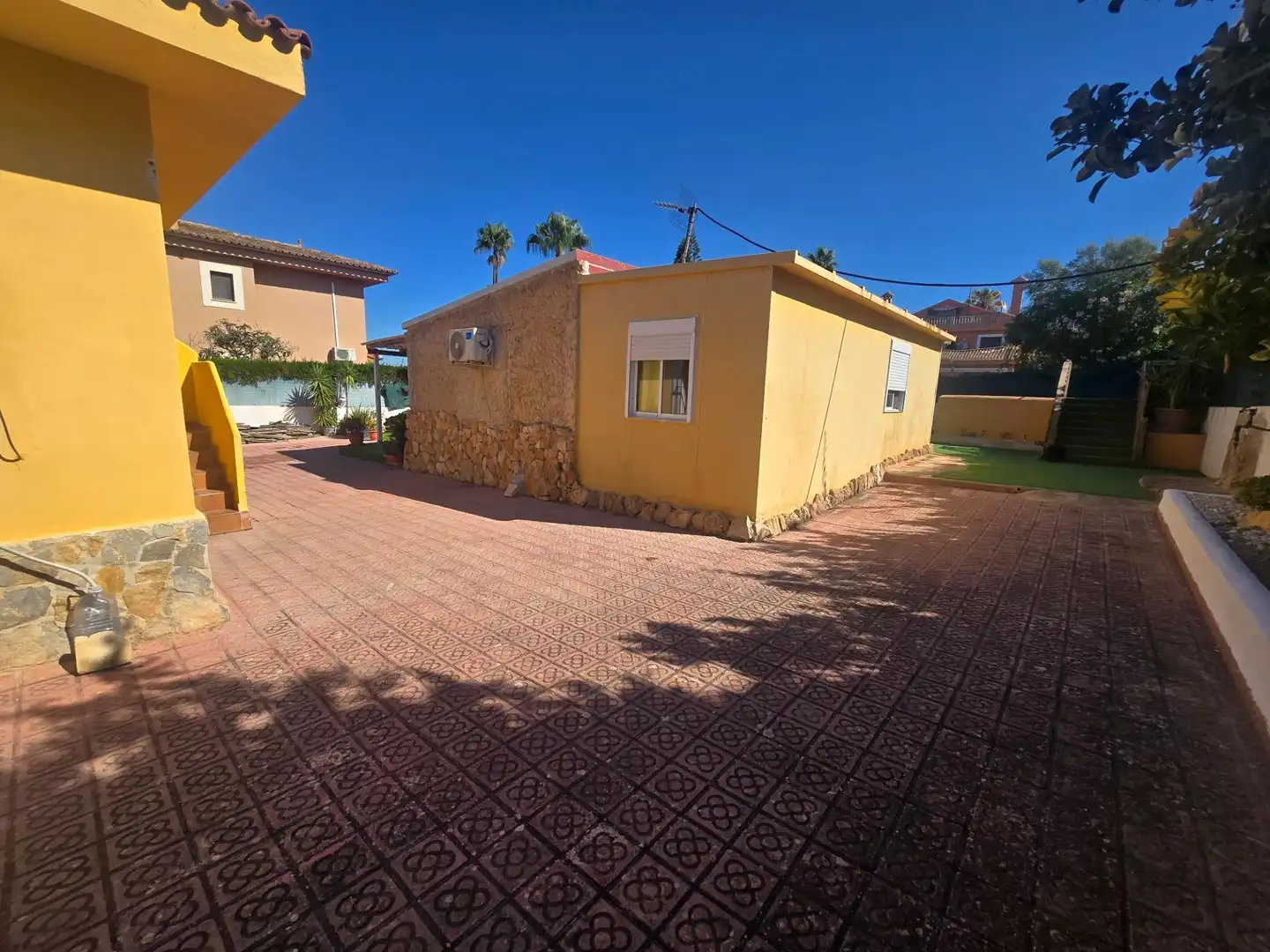 Vista exterior de Casa o xalet en venda en Llucmajor amb Aire condicionat, Jardí privat i Traster