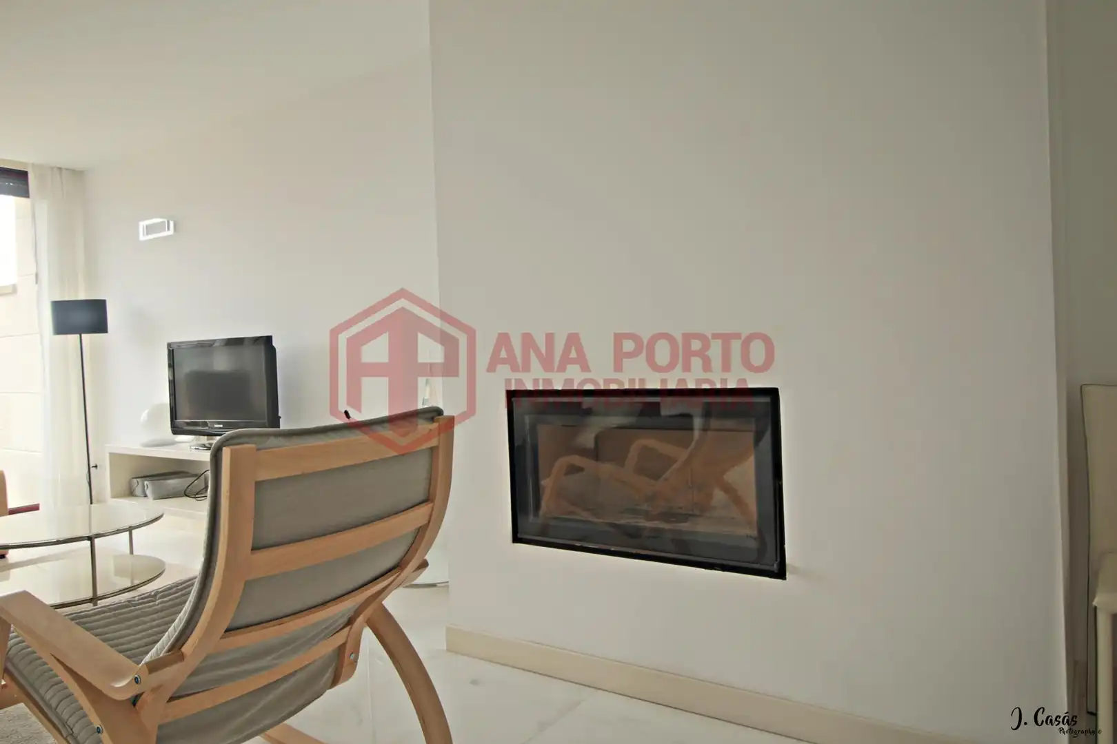 Sala d'estar de Casa adosada en venda en O Grove   amb Calefacció, Jardí privat i Parquet