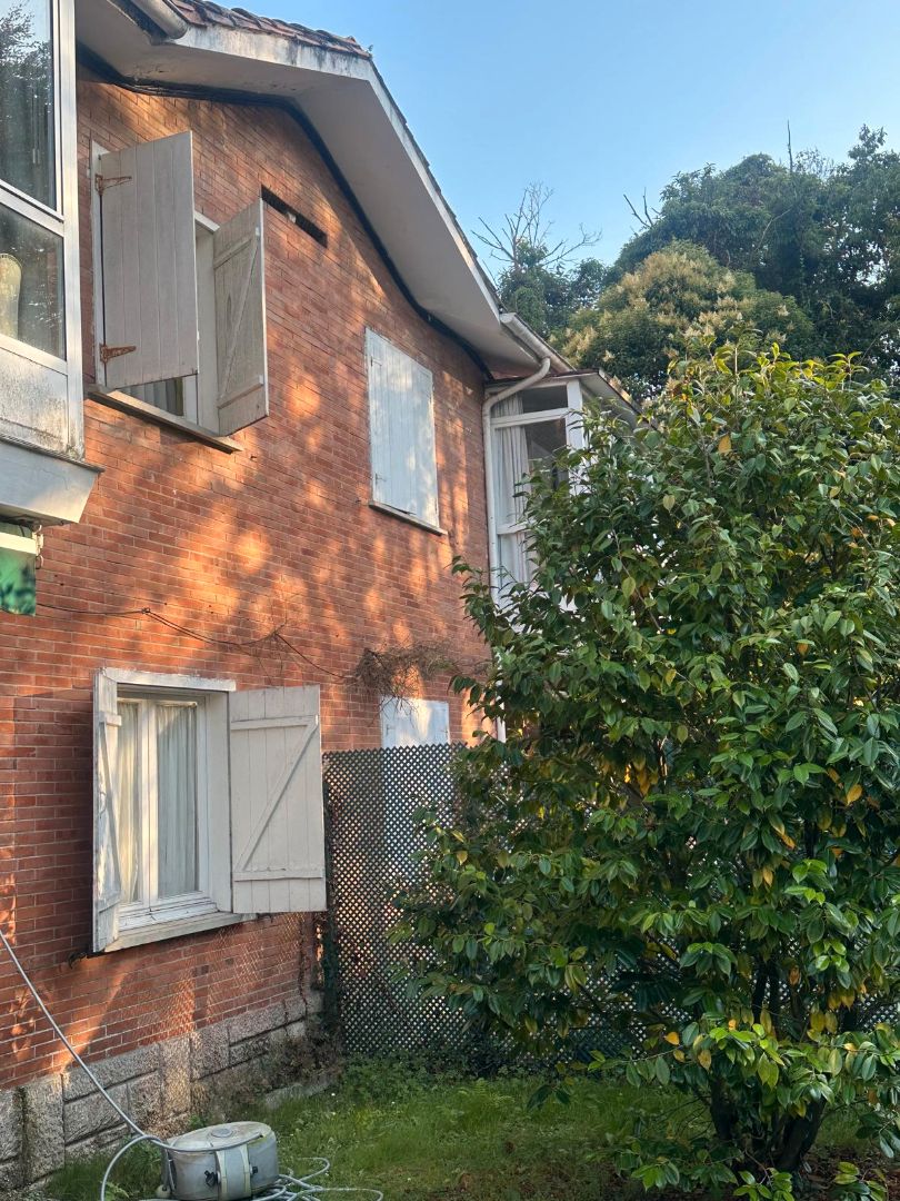 Vista exterior de Casa o xalet en venda en Castrillón amb Calefacció, Jardí privat i Terrassa