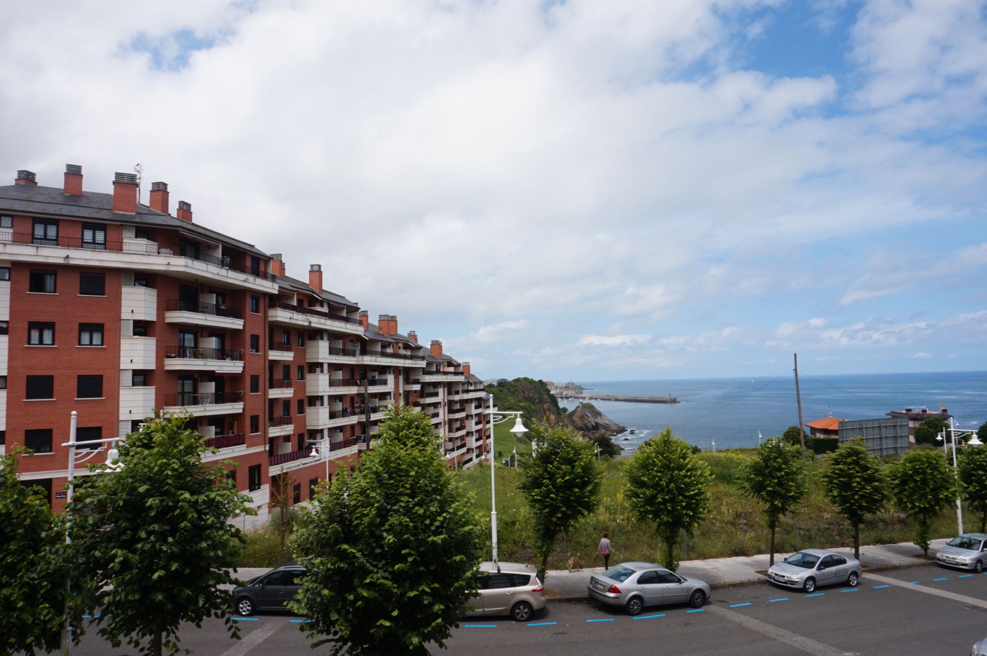Exterior view of Flat to rent in Castro-Urdiales  with Heating, Private garden and Terrace