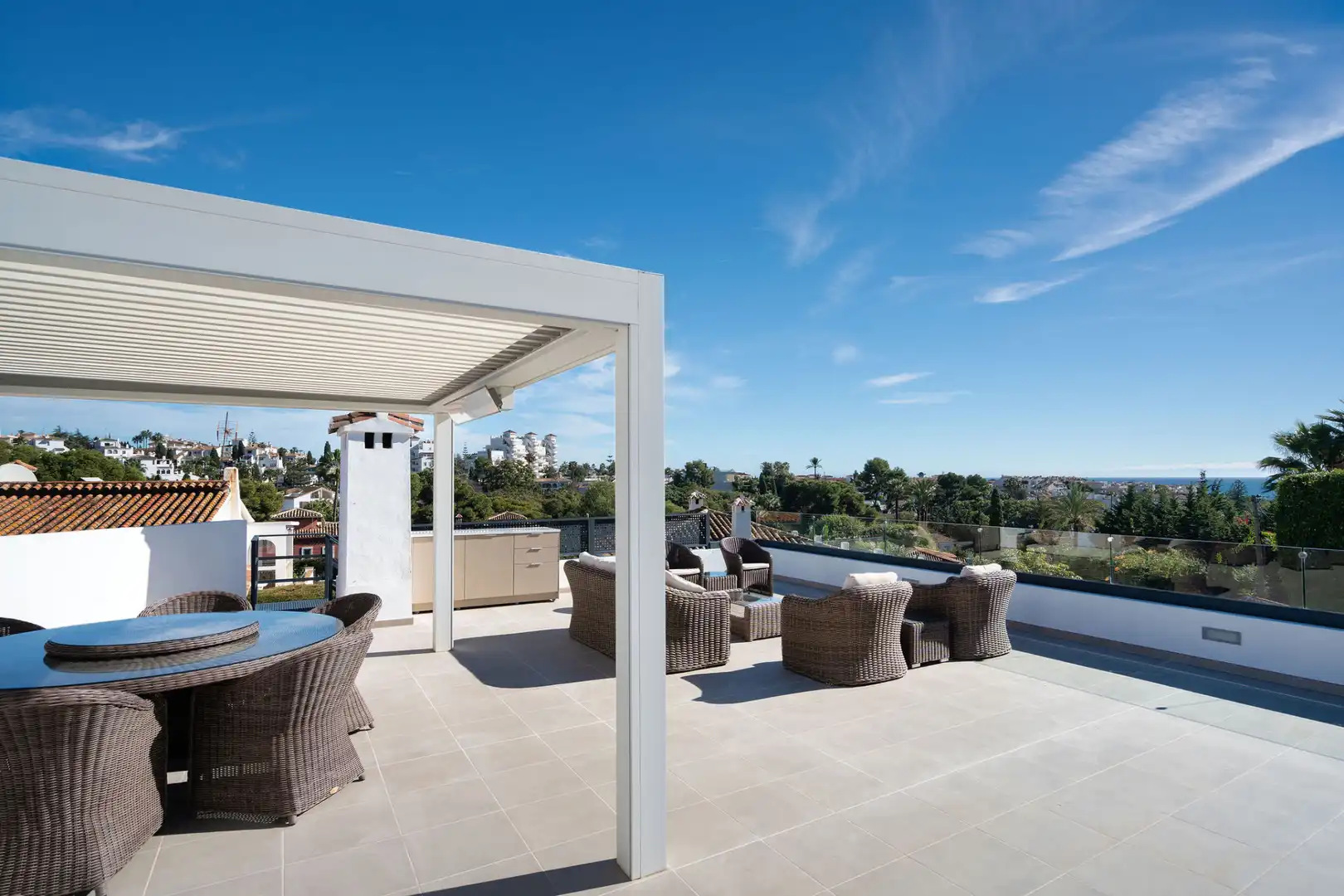 Casa con piscina in vendita a Nueva Andalucía, imagen 3