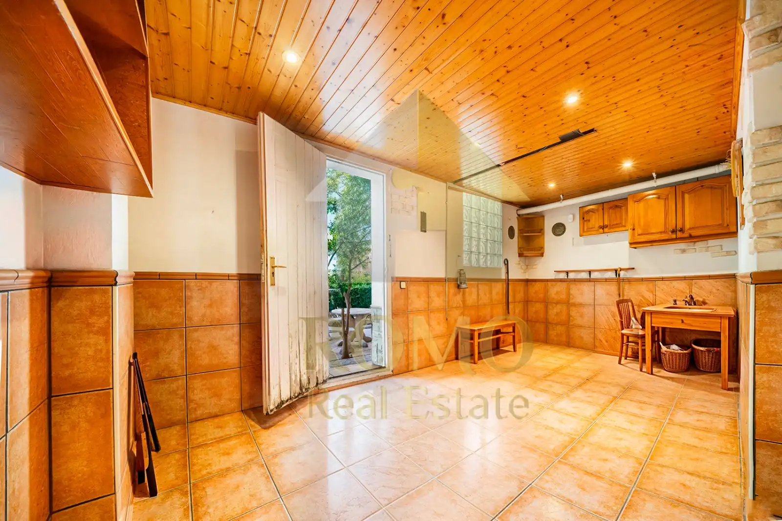 Casa adosada en venta en Santa Perpètua de Mogoda con Calefacción y Trastero