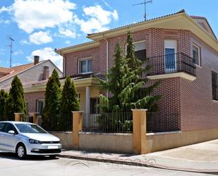 Exterior view of House or chalet for sale in Pedrajas de San Esteban  with Balcony