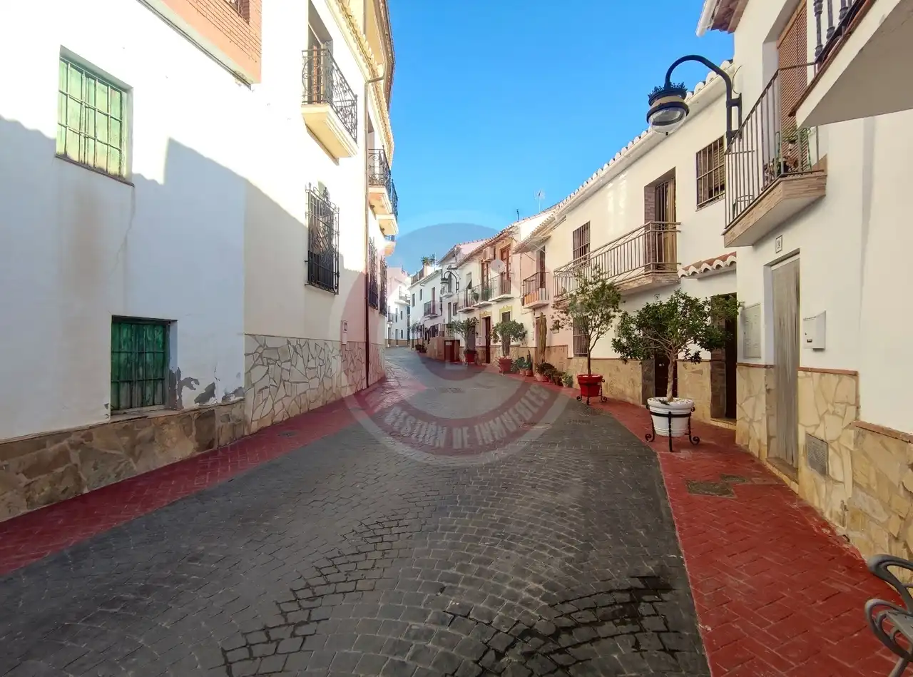 Exterior view of Houses for sale in Viñuela  with Terrace, Furnished and Balcony