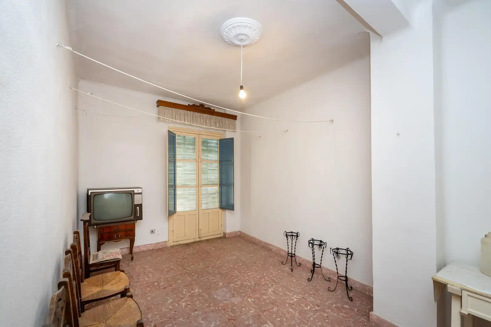 Sala d'estar de Casa o xalet en venda en Santa Fe amb Balcó