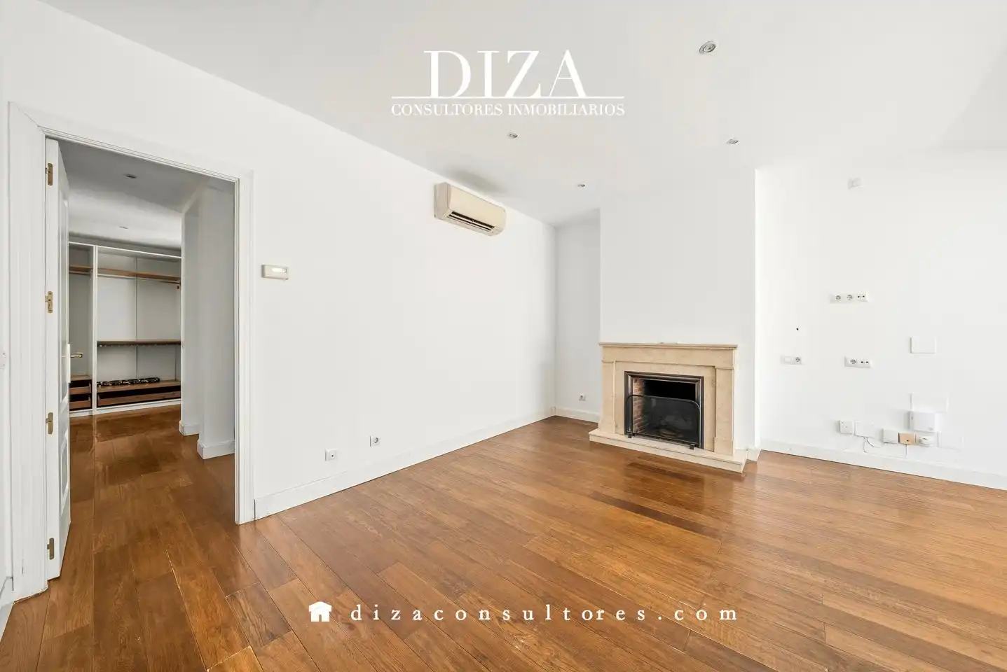 Penthouse with lift for sale in De Bravo Murillo, imagen 25