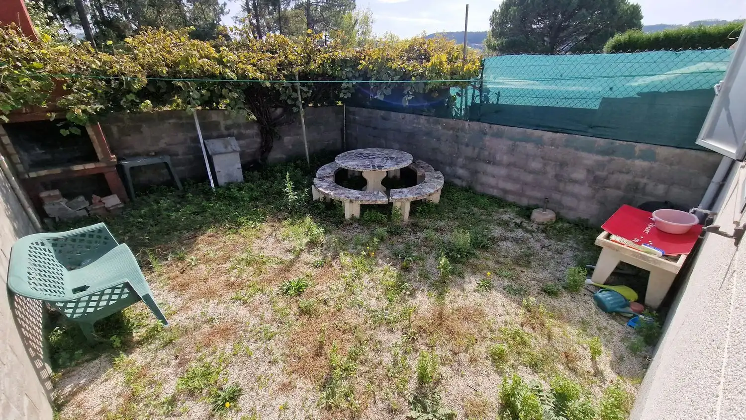 Jardí de Casa o xalet en venda en Carballo amb Jardí privat, Terrassa i Traster
