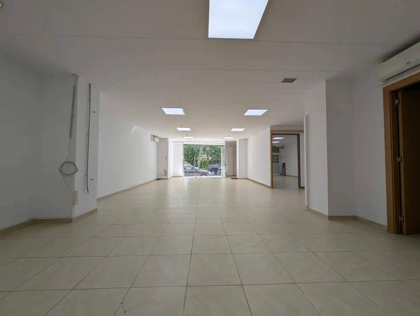 Gewerbefläche zur Miete in Carrer CRISTOFOR COLOM, imagen 4