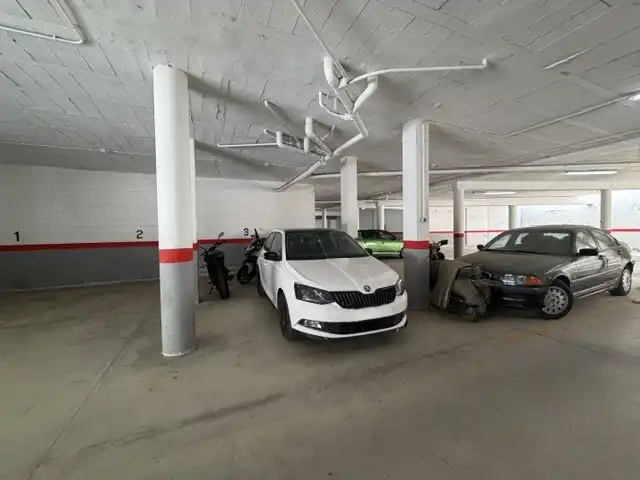 Parking de Piso en venta en Botarell con Calefacción, Amueblado y Balcón