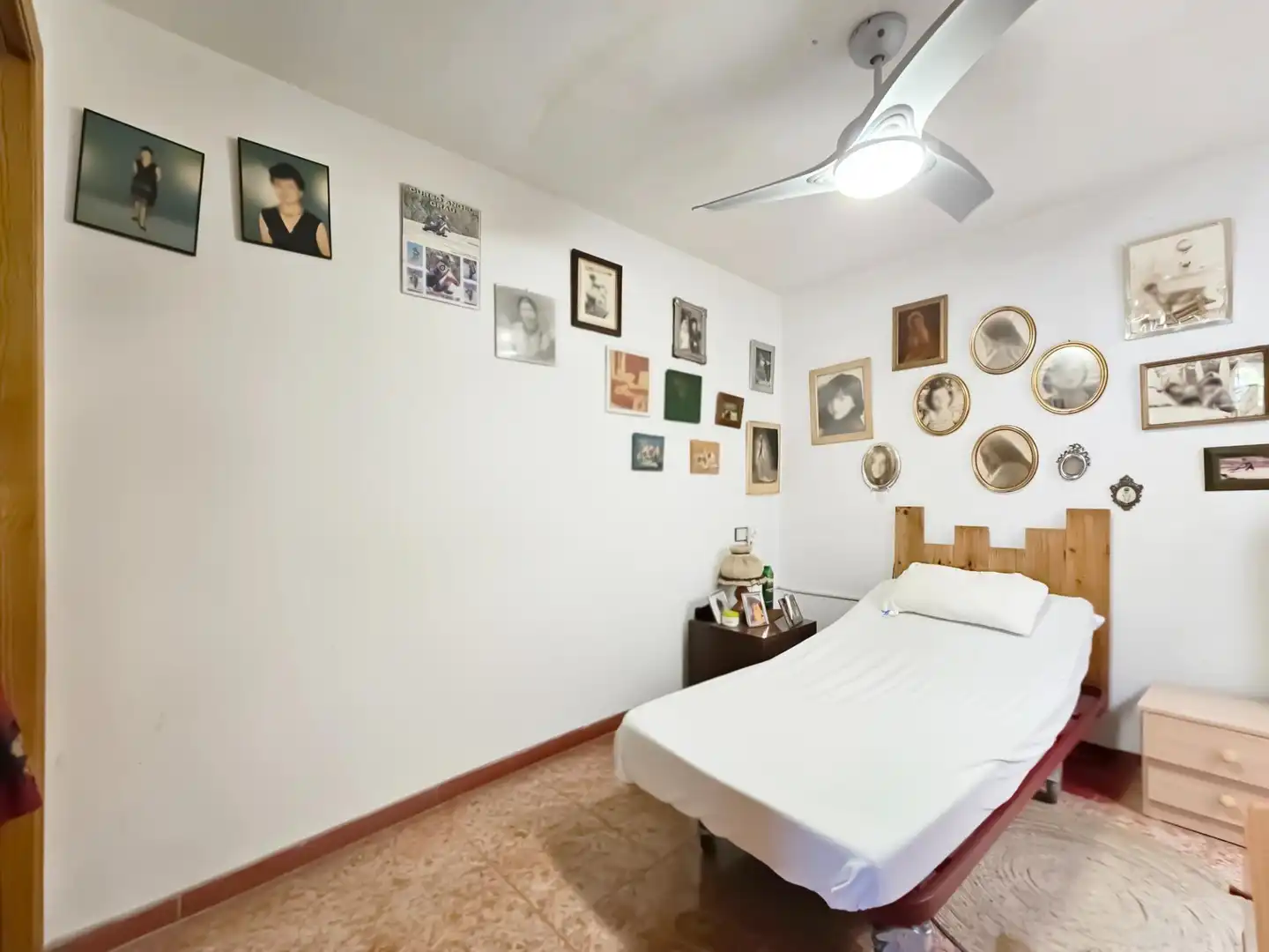 Dormitori de Casa o xalet en venda en Santa Pola amb Aire condicionat, Calefacció i Jardí privat