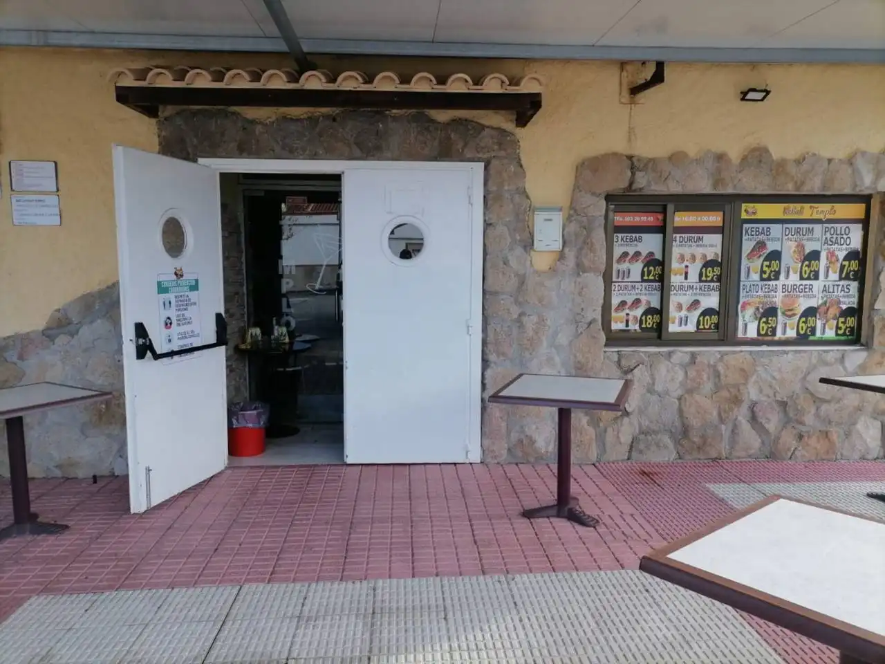 Local en venda en Fuentes de Oñoro amb Aire condicionat
