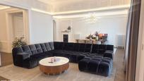 Sala d'estar de Pis en venda en Bilbao  amb Terrassa