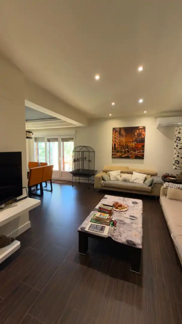 Sala d'estar de Casa o xalet en venda en Manzanares El Real amb Aire condicionat, Calefacció i Jardí privat