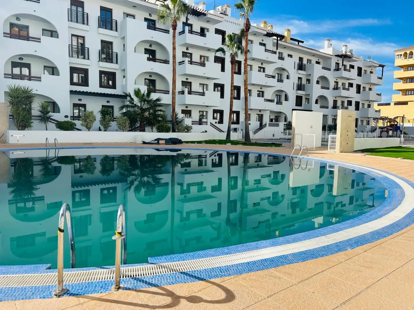 Apartament amb terrassa en venda a Las Lomas de Rame - Bahía Bella