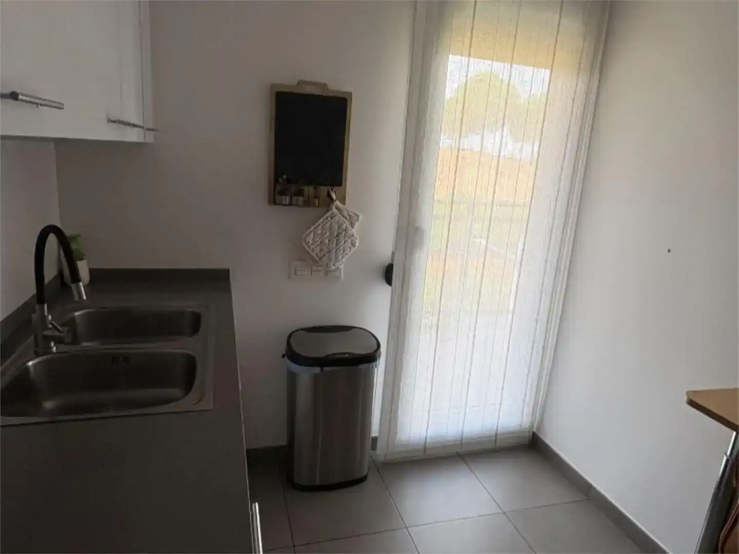 Kitchen of Flat for sale in Sabadell  with Air Conditioner and Swimming Pool
