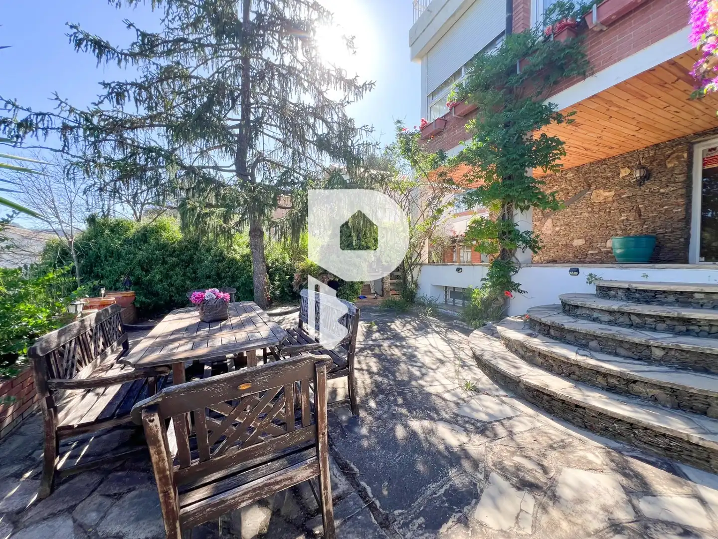 Terrassa de Casa o xalet en venda en Vallirana amb Calefacció, Jardí privat i Terrassa