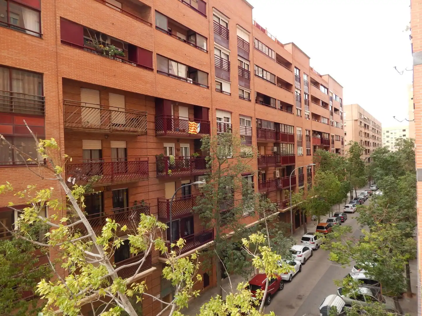 Exterior view of Flat for sale in Valencia  with Air Conditioner and Balcony