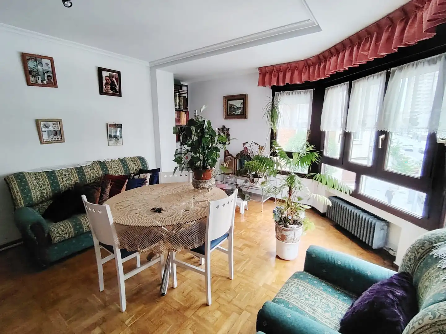 Sala d'estar de Pis en venda en Gijón  amb Calefacció, Parquet i Terrassa