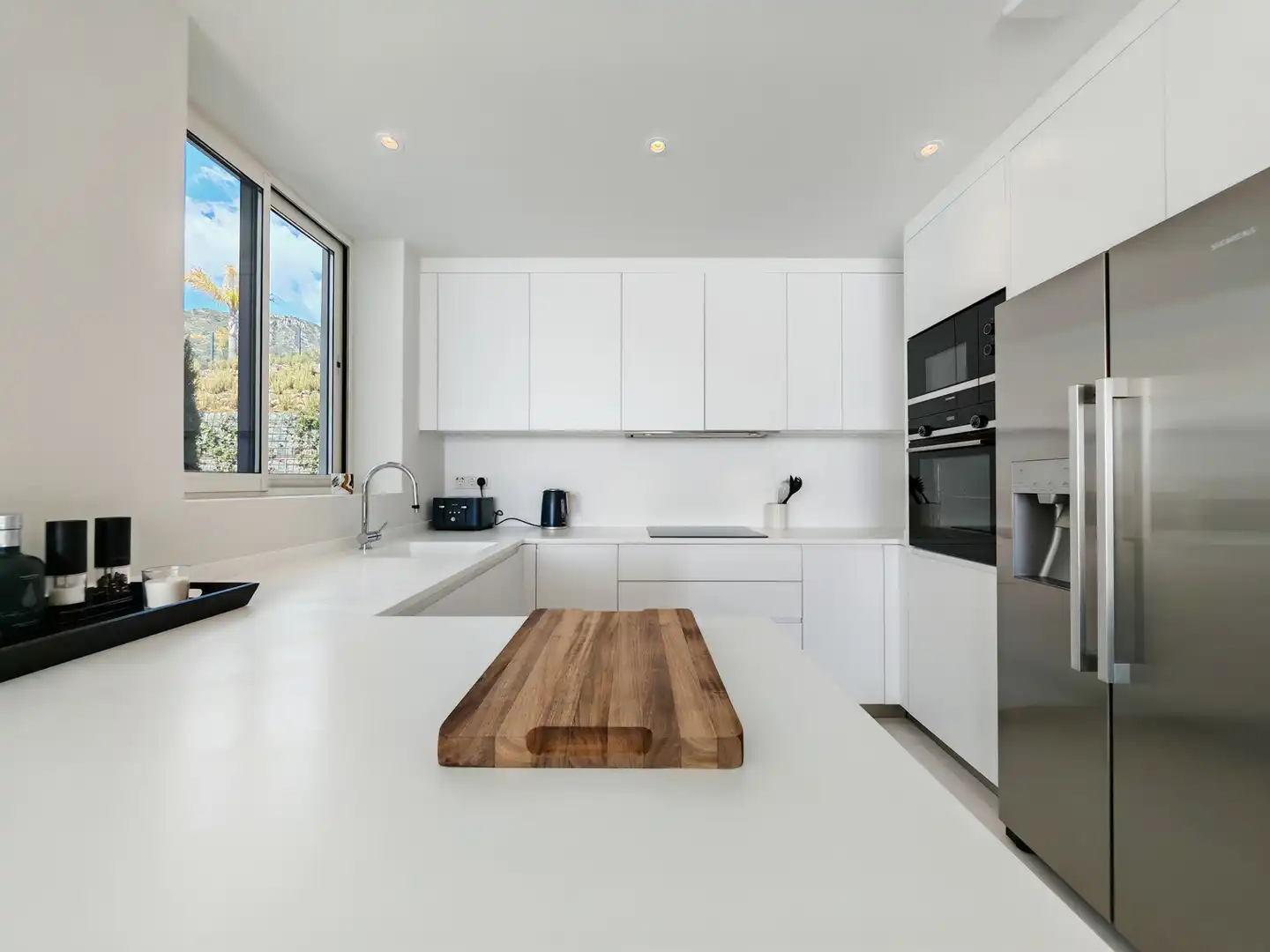 Cocina de Planta baja en venta en Marbella con Terraza, Trastero y Piscina