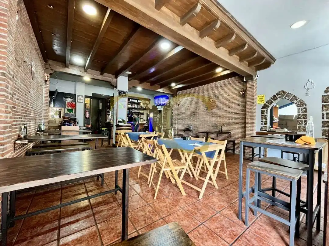 Local comercial en alquiler en Calle Ramón del Valle, imagen 6