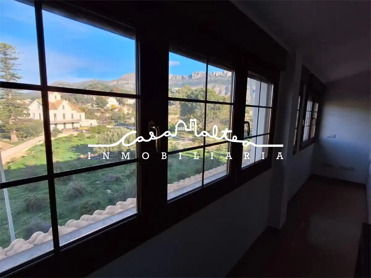 Vista exterior de Apartamento de alquiler en Altea con Aire acondicionado, Terraza y Amueblado