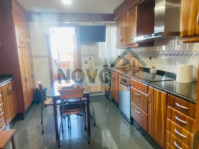 Piso con ascensor en venta en Colon, imagen 3