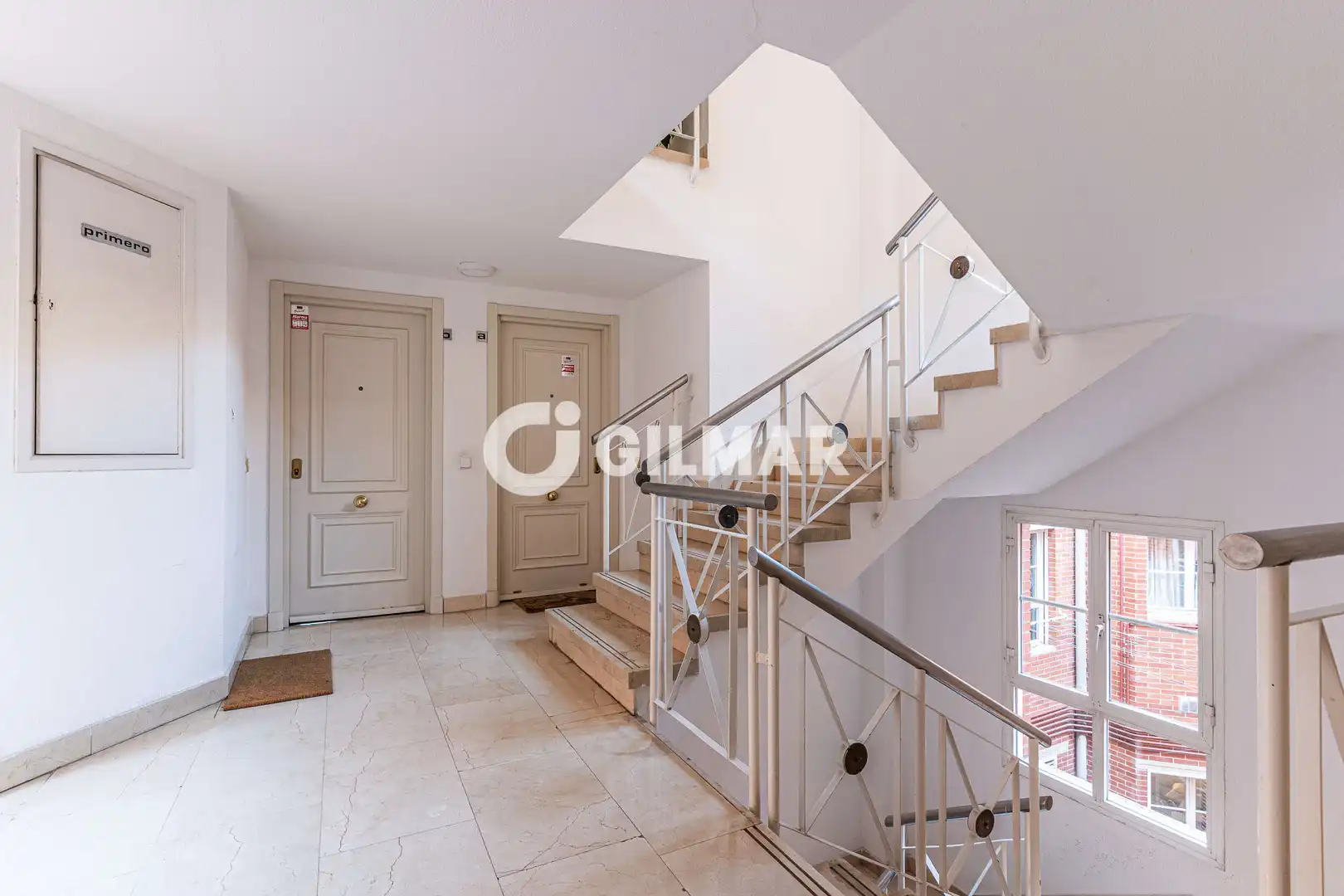 Piso en venta en Las Rozas de Madrid con Calefacción, Jardín privado y Piscina