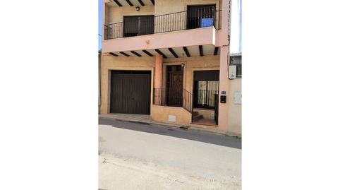 Foto 4 de Casa adosada en venda a Desamparados - Hurchillo - Torremendo, Orihuela