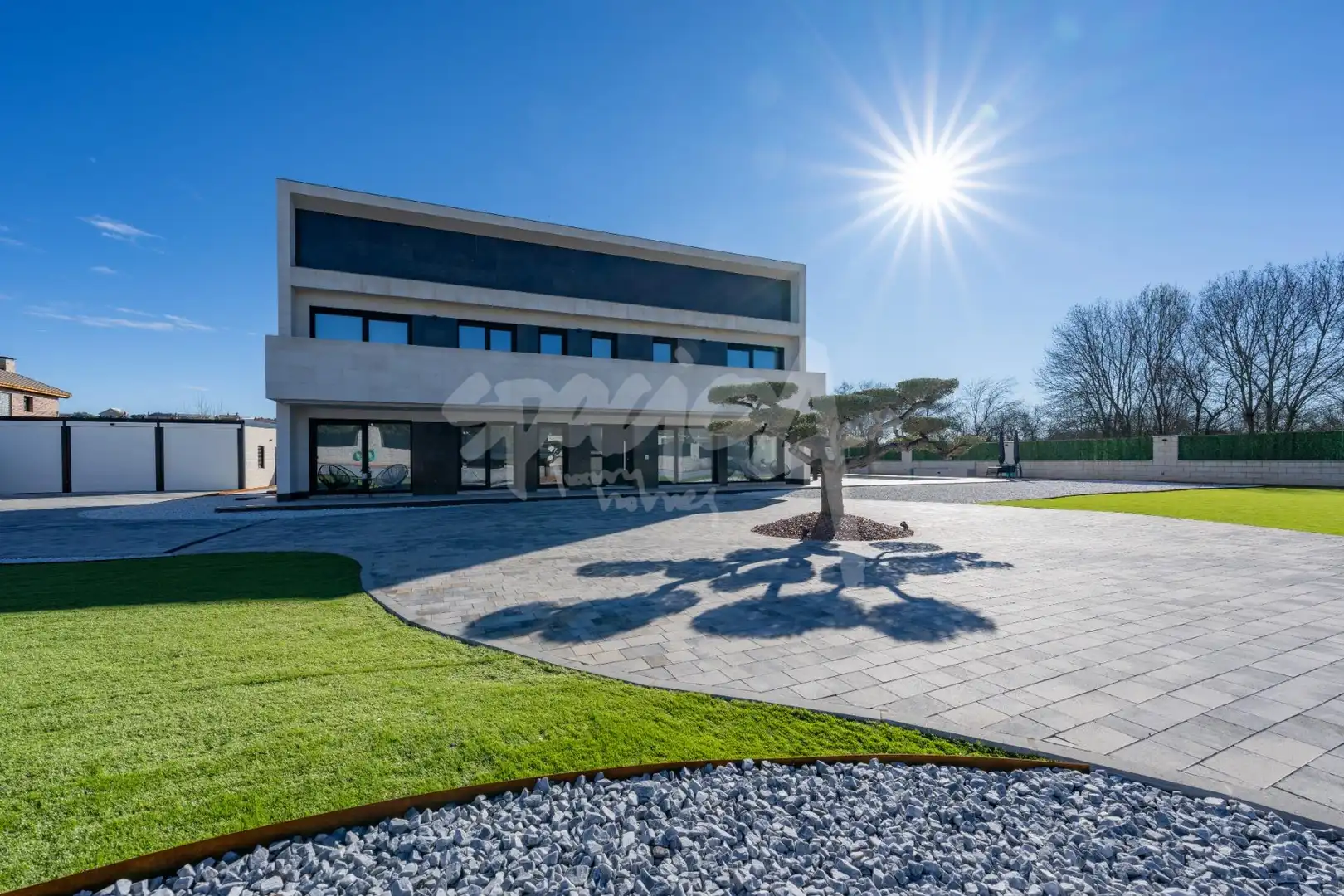 Vista exterior de Casa o xalet en venda en Colmenarejo amb Calefacció, Jardí privat i Terrassa