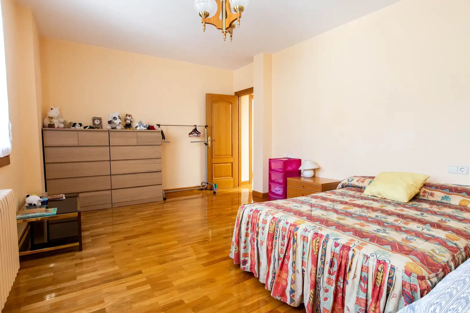 Habitación de Casa o chalet en venta en Puente la Reina / Gares con Calefacción, Jardín privado y Trastero