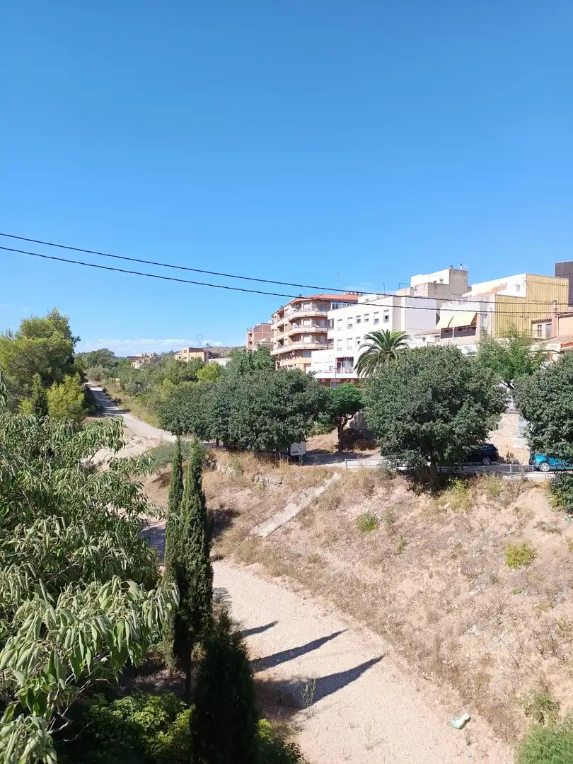 Vista exterior de Pis en venda en El Perelló amb Traster