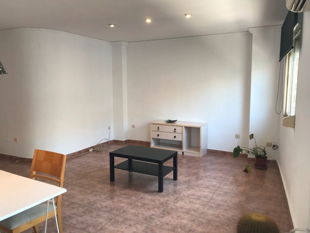 Sala d'estar de Àtic en venda en Gandia amb Aire condicionat, Terrassa i Moblat