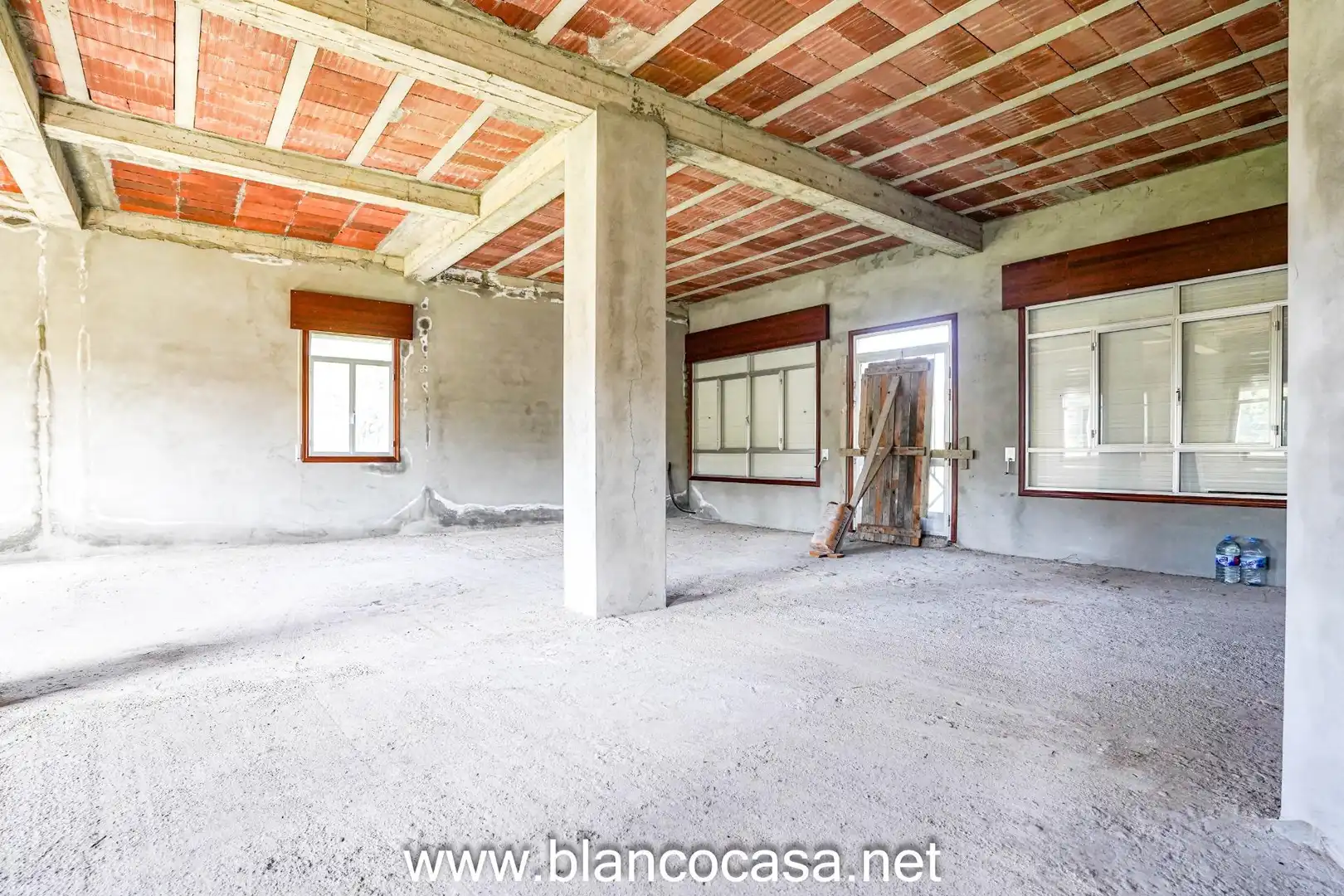 Casa o chalet en venta en Carballo con Calefacción, Jardín privado y Trastero