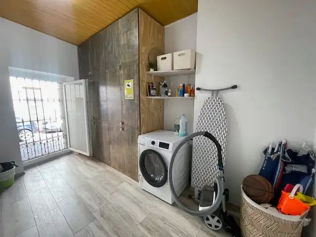 Edificio en venta en Alicante / Alacant