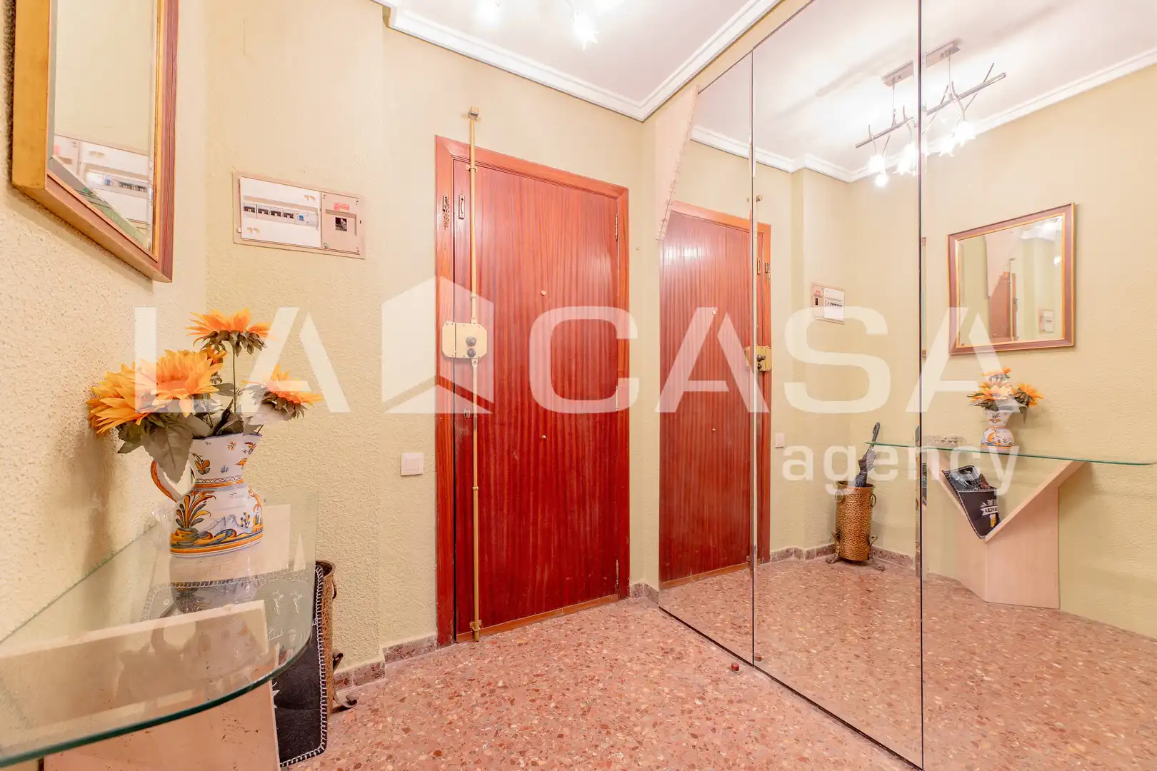 Piso en venta en Valencia con Balcón