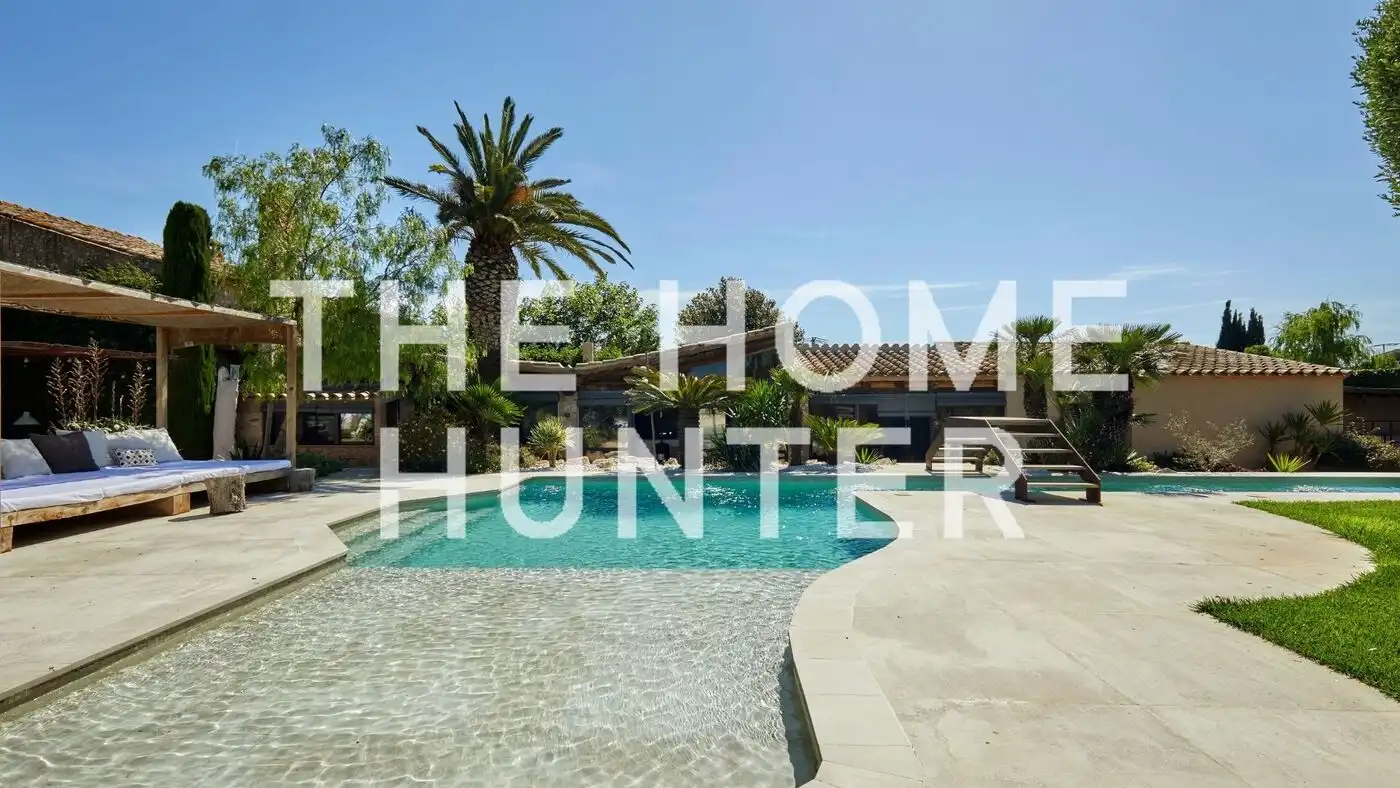 Exterior view of Houses for sale in Ventalló  with Air Conditioner, Heating and Private garden