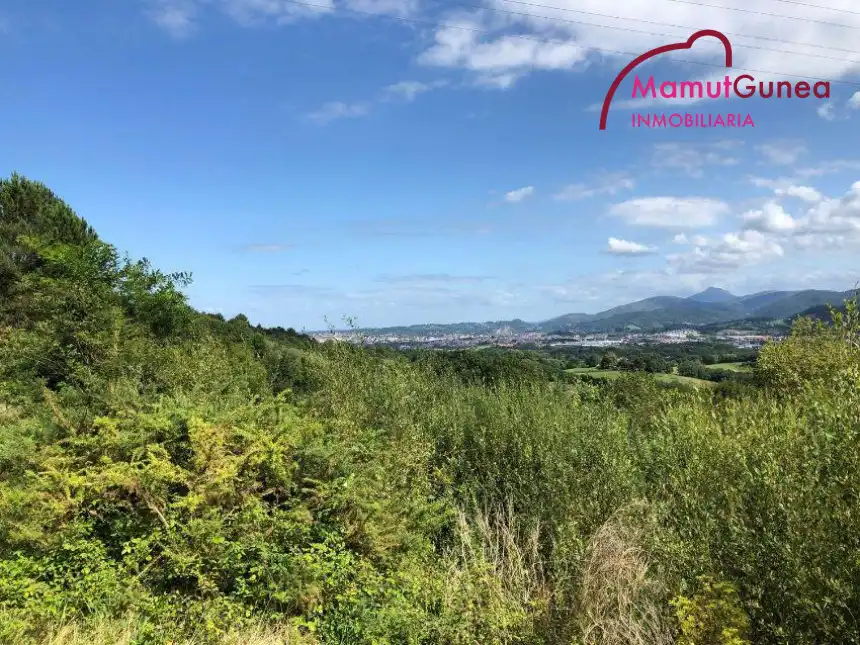 Terreno en venta en Lezo