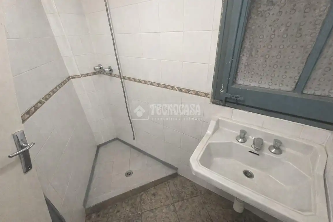 Baño de Piso en venta en Barcelona