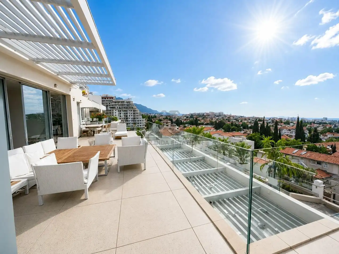 Apartment mit Pool zum Verkauf in Calle ALBORADA