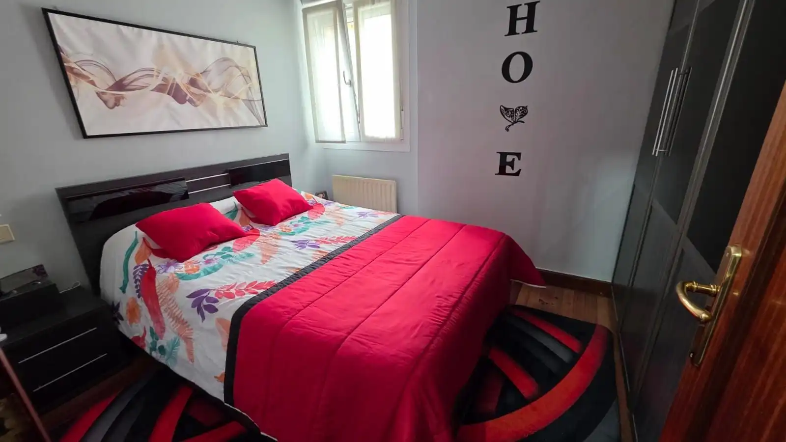 Schlafzimmer von Wohnung zum Verkauf in Castro-Urdiales mit Heizung und Möbliert