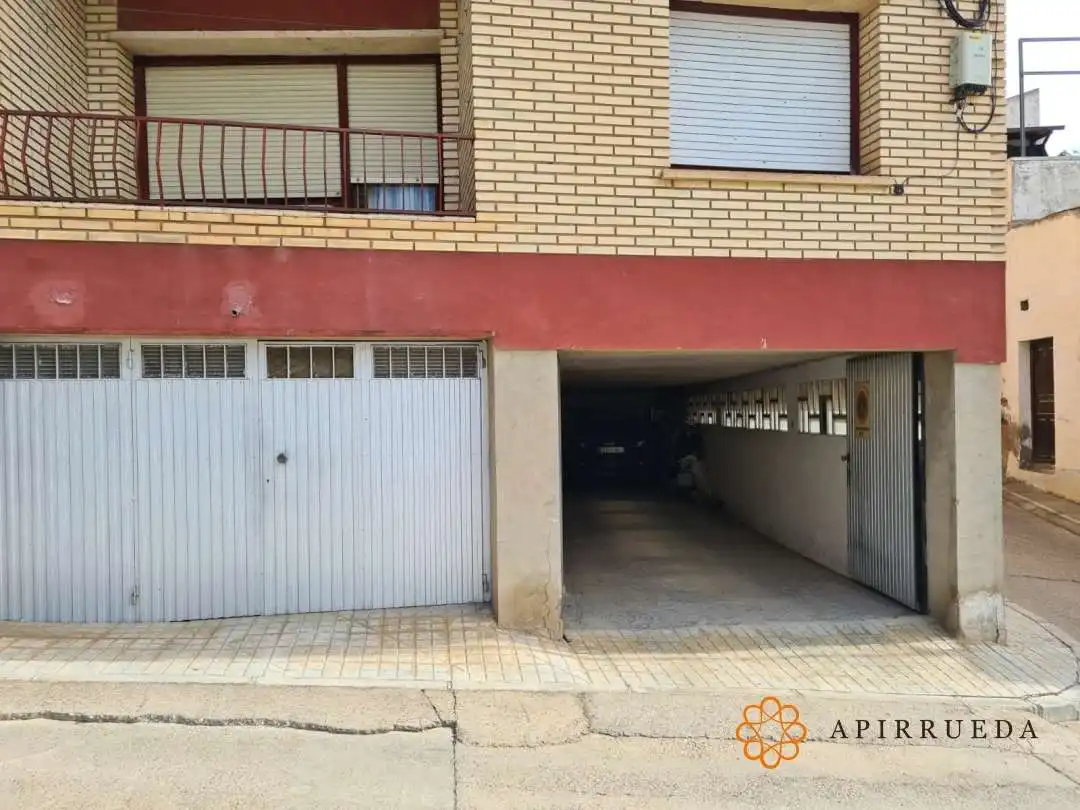 Piso en venta en Calle Caspe, 1, Sástago