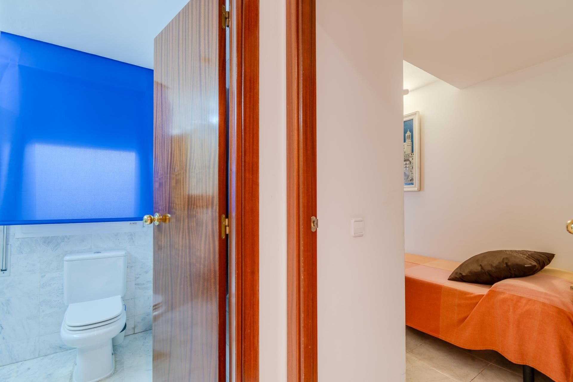 Duplex for sale in Girona Capital  with Heating and Balcony