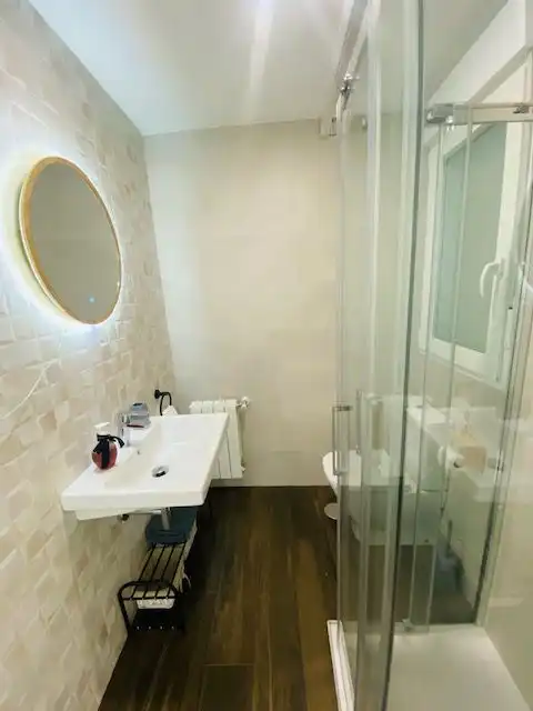 Baño de Piso de alquiler en Albacete con Aire acondicionado, Calefacción y Amueblado