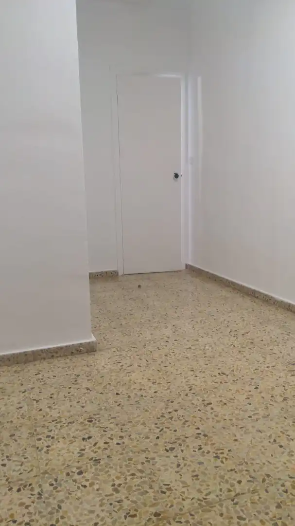 Flat for rent in Carrer de Severo Ochoa, La Plana